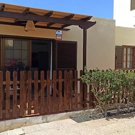Apartamento Lomas Del Castillo, La Casa De La Isla *