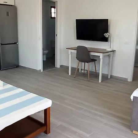 Lomas Del Castillo, La Casa De La Isla * Caleta De Fuste